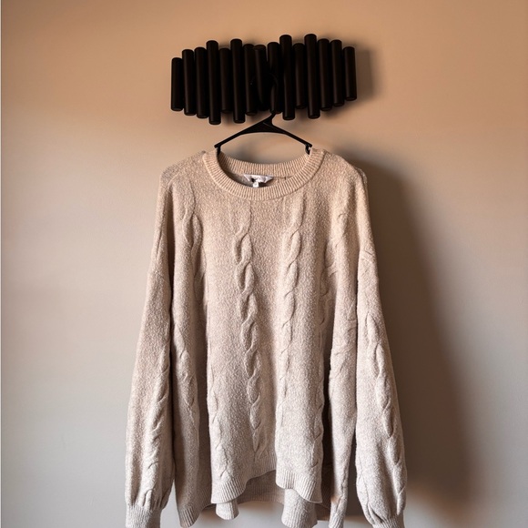 crown & ivy Other - crown & ivy Cream Cable-Knit Crewneck Sweater